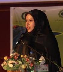 اسکندری تصریح کرد:  زنان جهادگر، نخست همسر، مادر و سپس فعال اجتماعی هستند